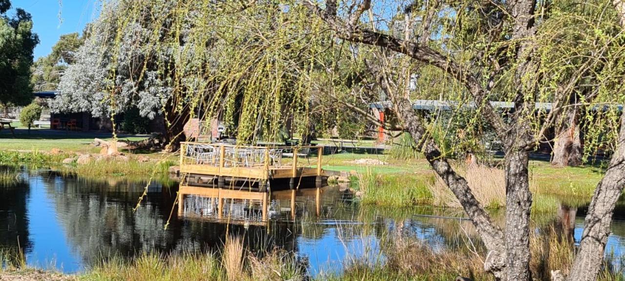 Halls Haven Holiday Units Halls Gap Exterior photo