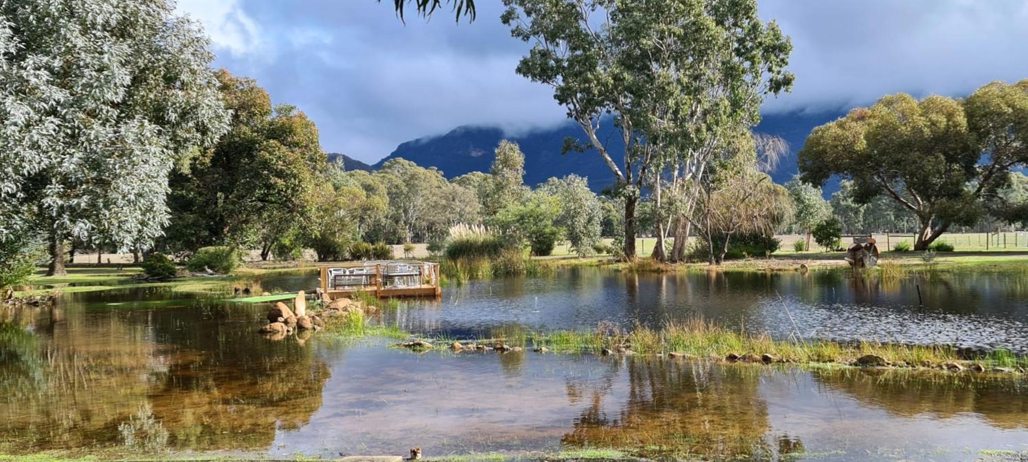 Halls Haven Holiday Units Halls Gap Exterior photo